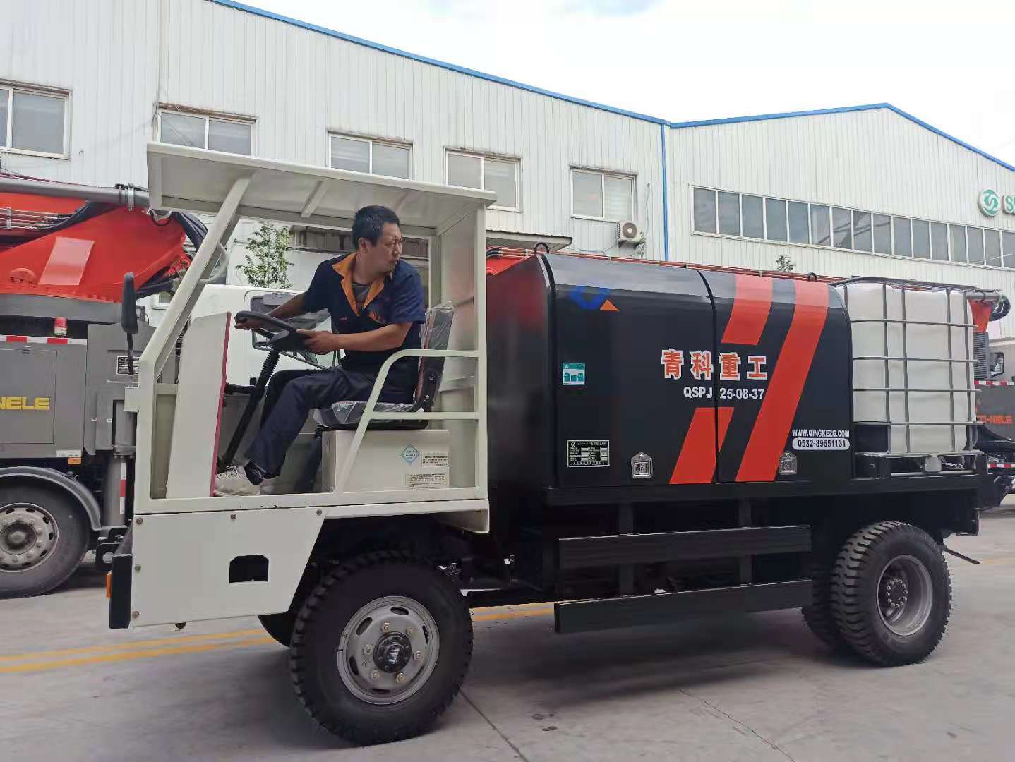 混凝土泵 青科重工 濕噴臺車