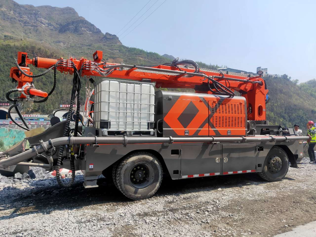 混凝土泵 濕噴臺車 青科重工